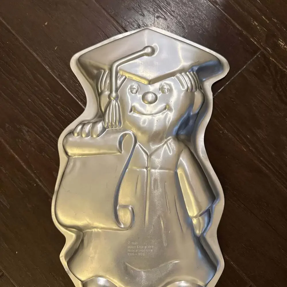 Vintage Wilton Graduate Cake Pan Aluminum
